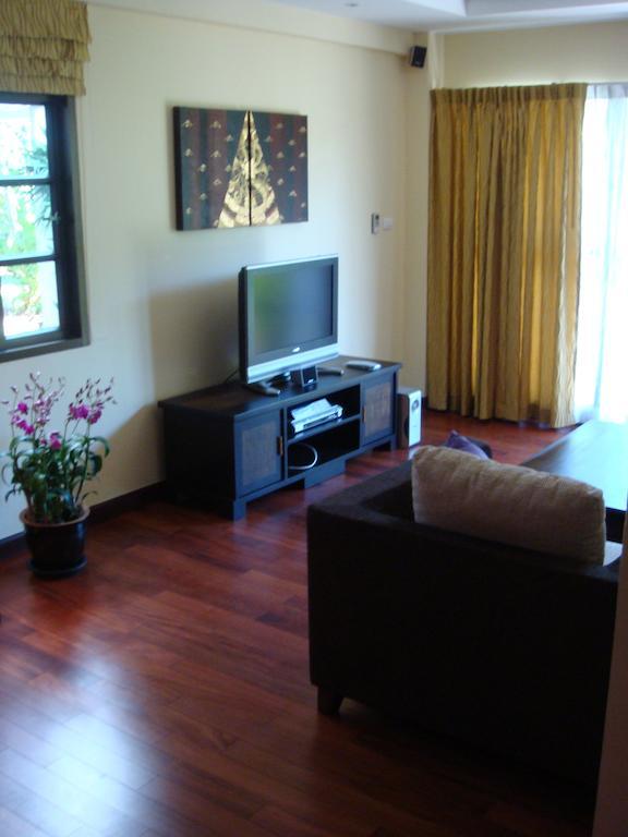 Sunset Apartment Phuket Patong Esterno foto